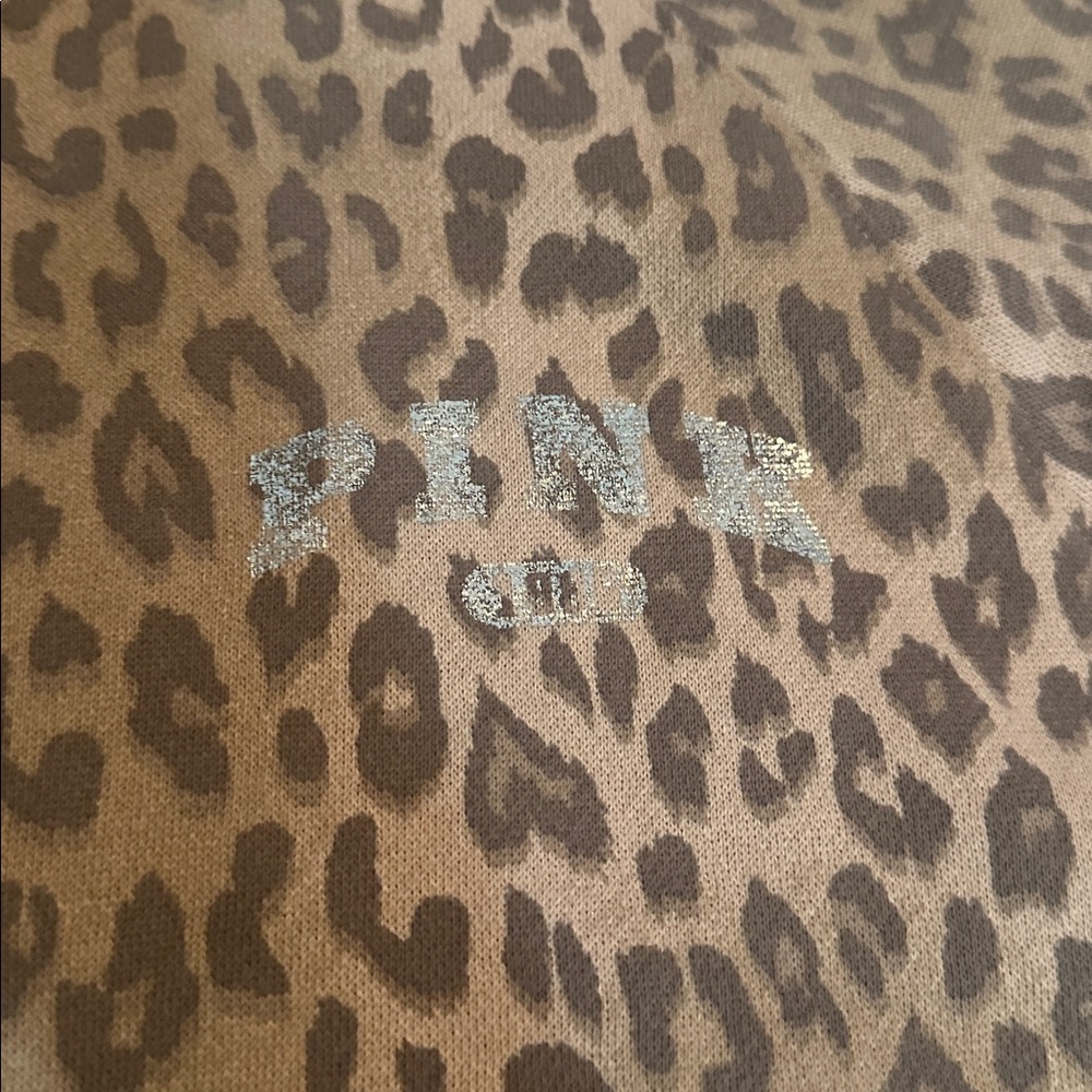 VS PINK Leopard Print Off shoulder Sweatshirt L - Picture 5 of 10
